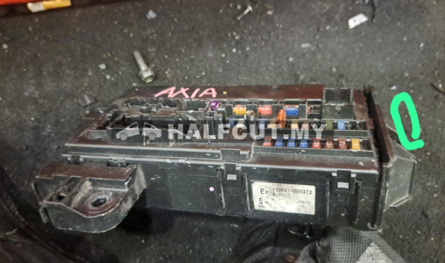 PERODUA AXIA FUSE BOX (116RA-000372)