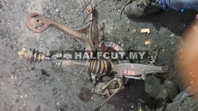 HONDA ODYSSEY RB3 FRONT KNUCKLE &ABSORBER ABS F/L