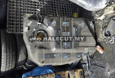 NISSAN SERENA C27 PETROL TANK