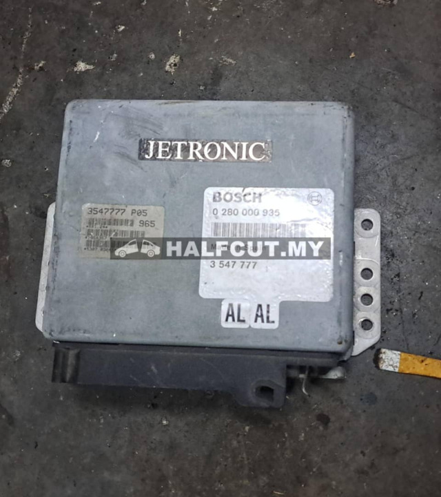 VOLVO 940 ECU (0 280 000 935)