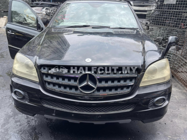 Mercedes Benz ML Class (W164) Halfcut CKD Ready Stock！🇯🇵🇯🇵🇯🇵 Engine Model : 272 967 (3500cc) Low Millage  All Small Part And Engine Parts available!