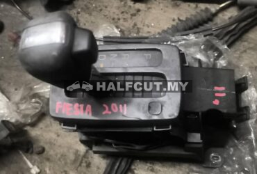 FORD FIESTA 2011 GEAR LEVEL