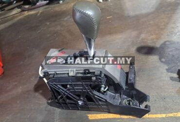 TOYOTA CAMRY ACV40 2.4 GEAR LEVEL