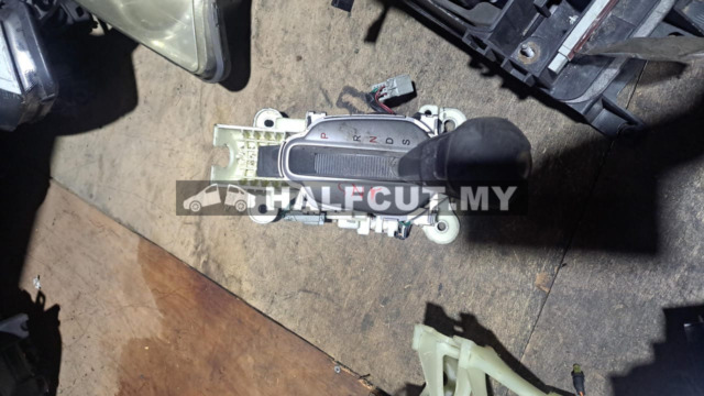 HONDA INSIGHT GEAR LEVEL