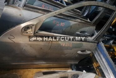 MERCEDES BENZ W211 FRONT DOOR F/L