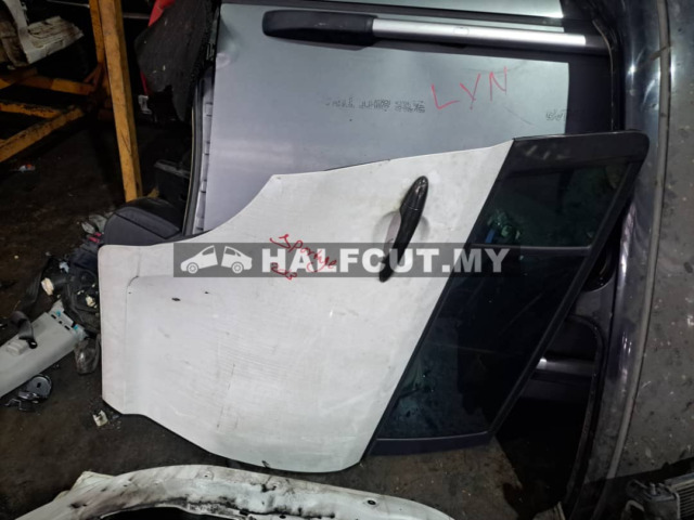 KIA SPORTAGE G4NA 2013 REAR  DOOR R/R