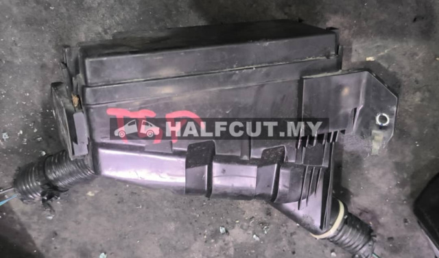 HONDA JAZZ T5A  FUSE BOX