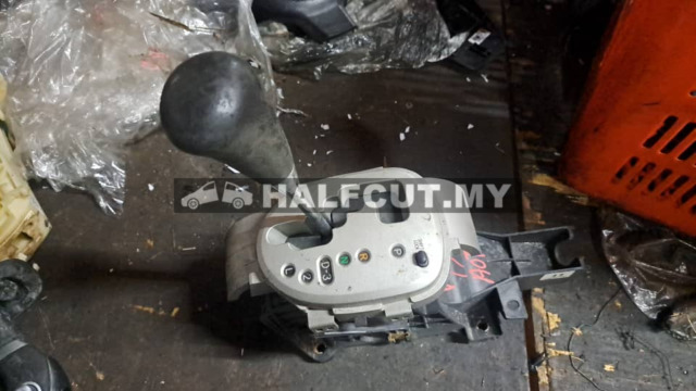TOYOTA VIOS NCP93 GEAR LEVEL