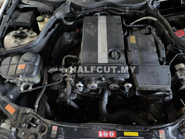 Mercedes Benz W203 271 Front Cut halfcut 271946