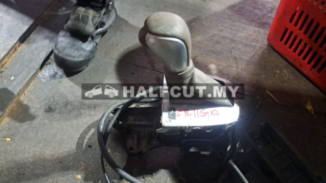 SUZUKI ERTIGA GEAR LEVEL