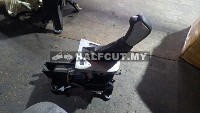 SUZUKI SWIFT 14 GEAR LEVEL
