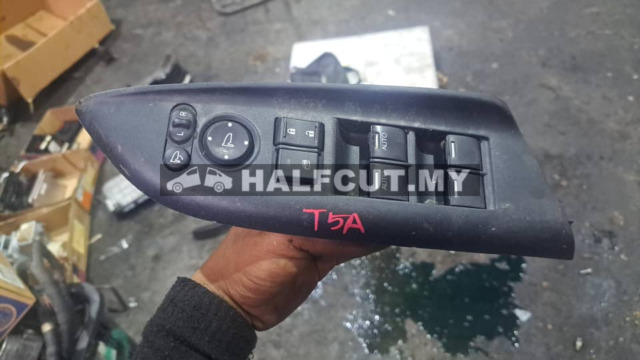 HONDA JAZZ T5A POWER WINDOR SWITCH RH