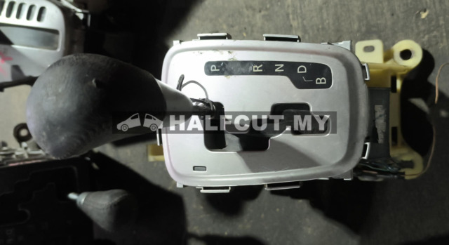 MITSUBISHI MIRAGE GEAR LEVEL