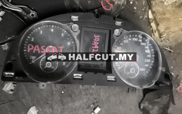 VOLKSWAGEN PASSAT B7 METER (3AA920)VD1