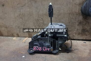 PEUGEOT 208 GEAR LEVER