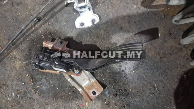 PROTON PERSONA NEW  PEDAL SENSOR