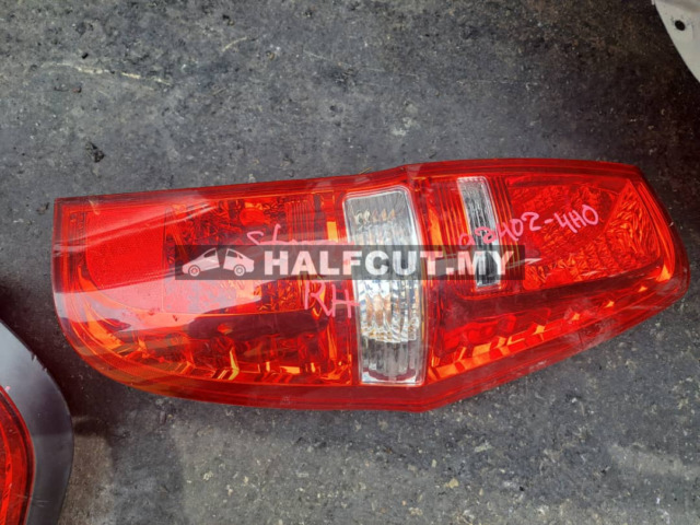 HYUNDAI STAREX A2 TAIL LAMP (92402-4H0) RH