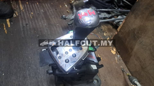 PEUGEOT 408 GEAR LEVER