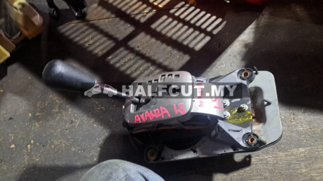 TOYOTA AVANZA 1.5 GEAR LEVEL