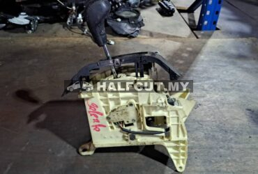 KIA SORENTO GEAR LEVEL