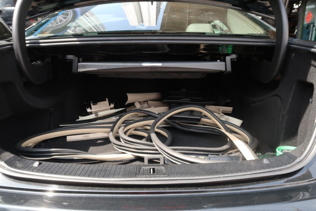 MERCEDES W212 E200 2016 REAR CUT