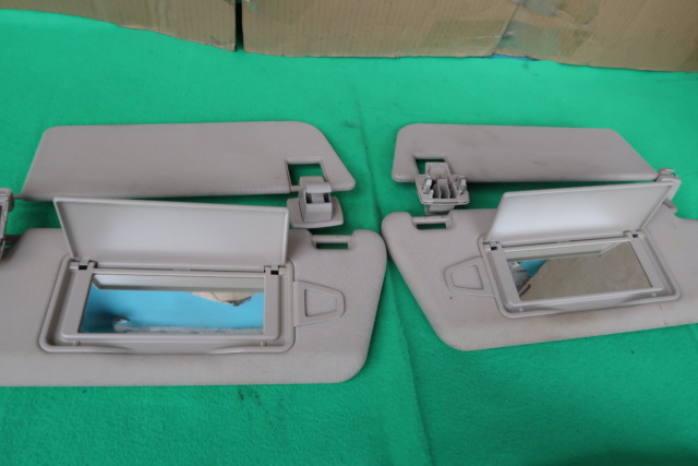 MERCEDES W212 SUN VISOR