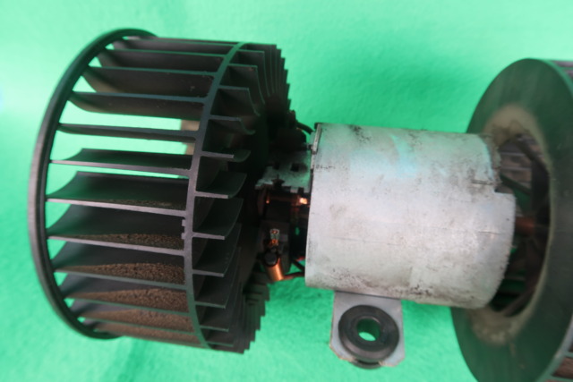 BMW E39 BLOWER MOTOR
