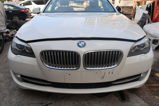 BMW F10 ACTIVE HYBRID 5 HALF CUT