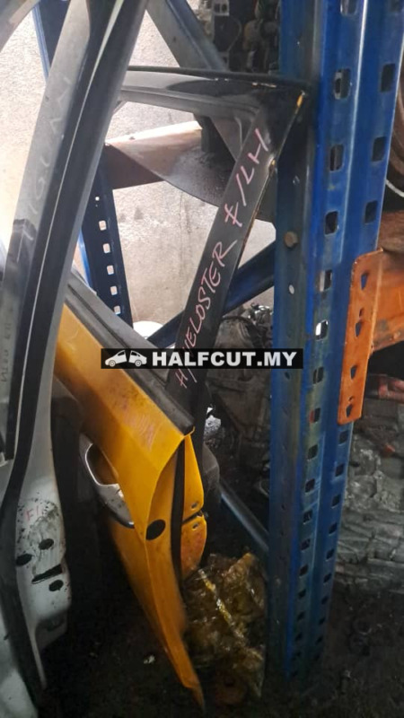 HYUNDAI VELOSTER FRONT DOOR F/L