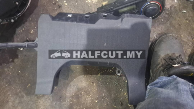 TOYOTA PRIUS C STEERING AIRBAG