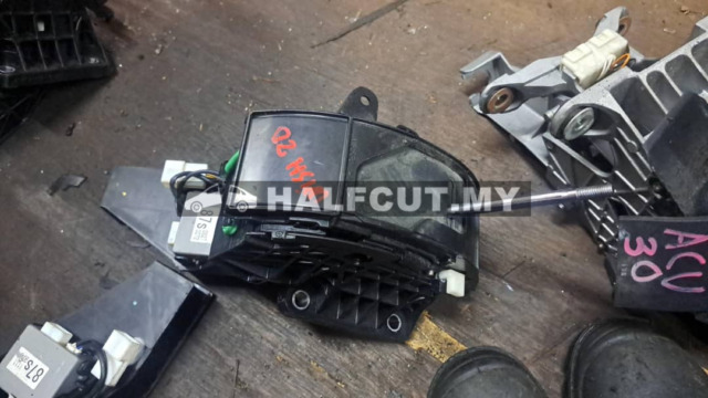 TOYOTA WISH 20 GEAR LEVER