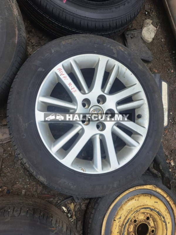 TOYOTA CAMRY ACV40 SPORT RIM R17