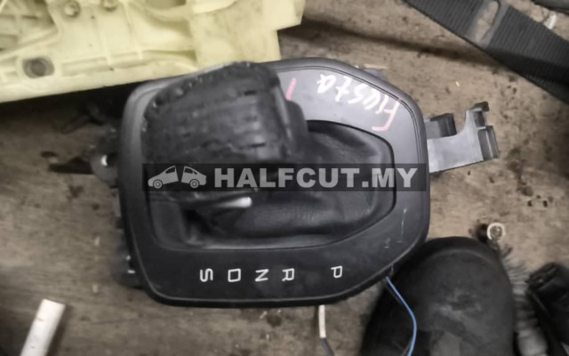 FORD FIESTA 1.0 GEAR LEVEL
