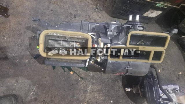 HONDA JAZZ T5A AIRCOND BLOWER