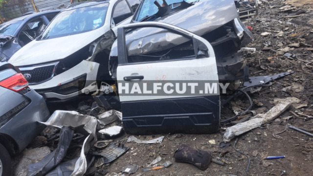 FORD RANGER T6 3.2 FRONT DOOR F/R