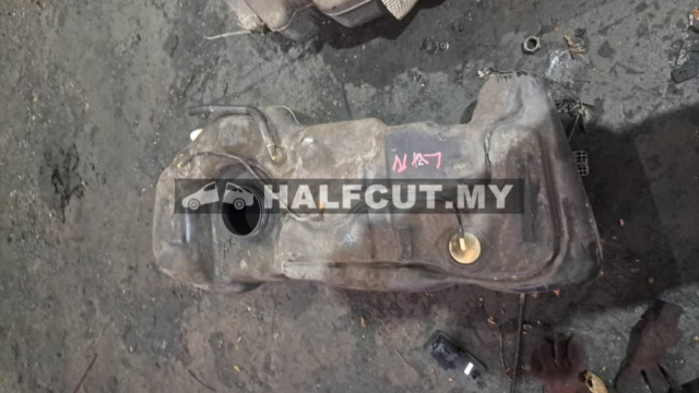 NISSAN GRAND LIVINA PETROL TANK