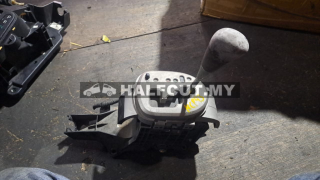 TOYOTA VIOS NCP93 GEAR LEVEL