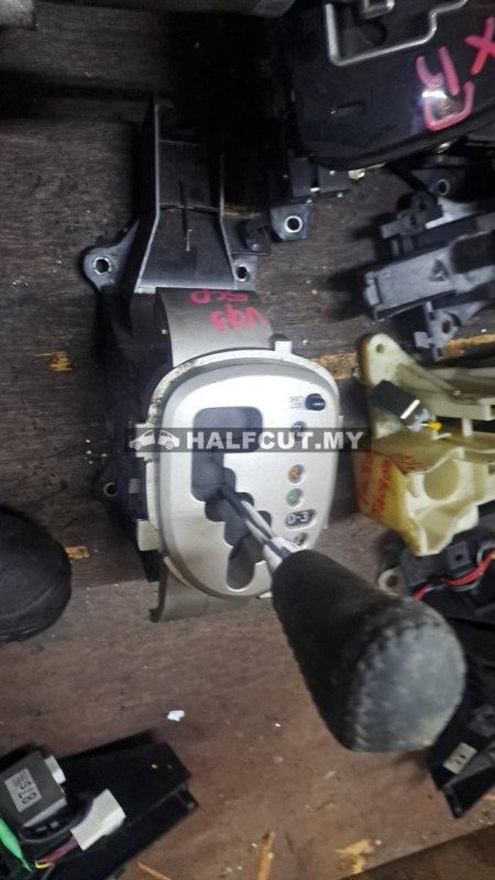 TOYOTA VIOS NCP93 GEAR LEVER