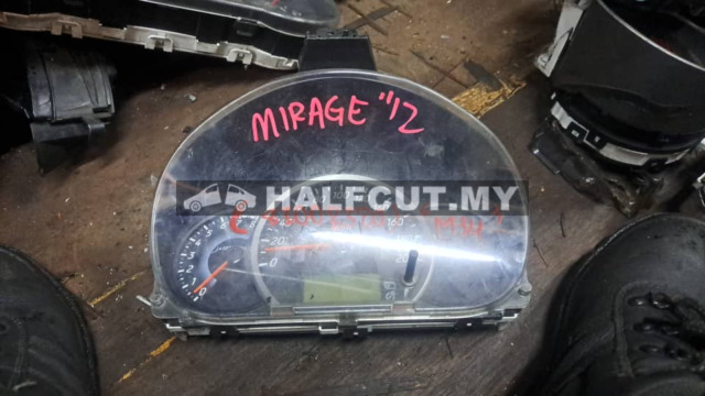 MITSUBISHI MIRAGE METER (8100-B320)