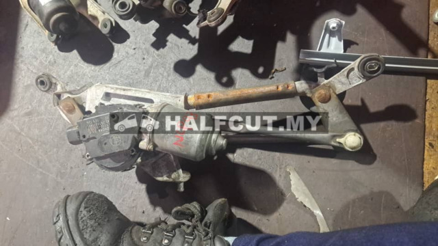 TOYOTA VIOS NCP93 WIPER LINK