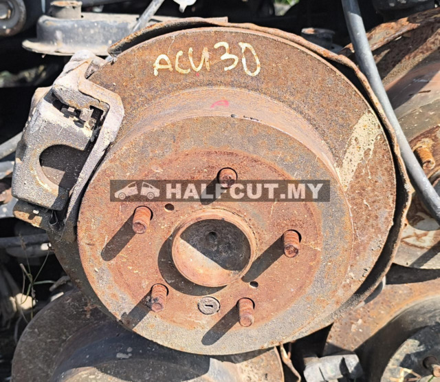 TOYOTA HARRIER ACU30 REAR AXLE