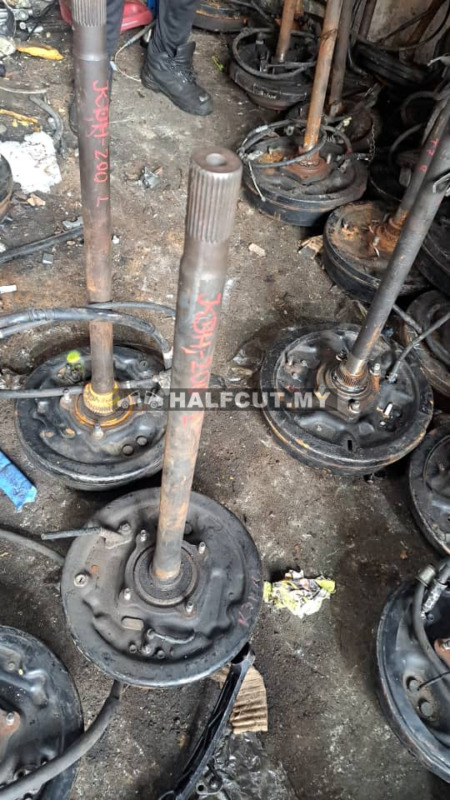 TOYOTA HIACE KDH200  REAR SHAFT LH NO ABS