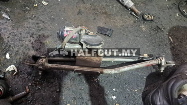 PROTON SAGA BLM WIPER LINK