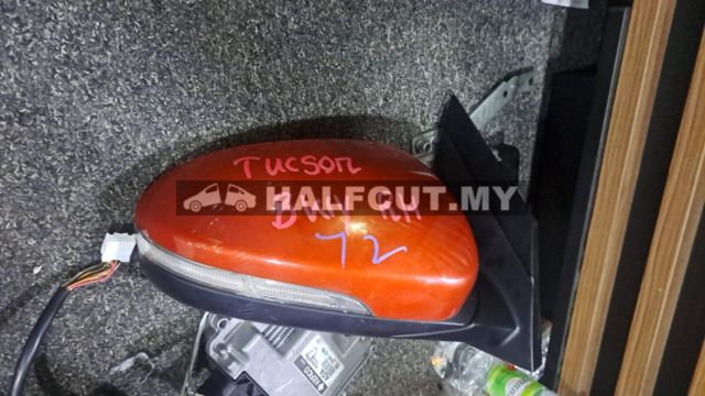 HYUNDAI TUCSON  G4NA 2018 SM 8WY RH