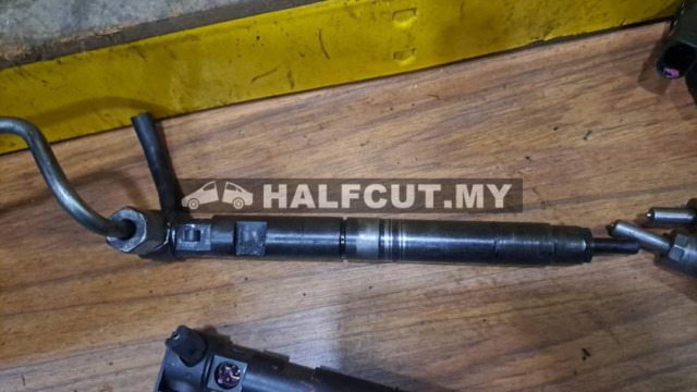 HYUNDAI STAREX A2 INJECTOR NOZZLE