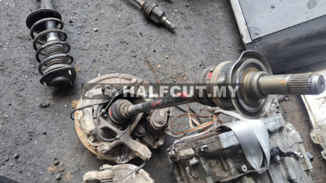 BMW F10 N20 REAR KNUCKLE &DRIVE SHAFT ABS F /R