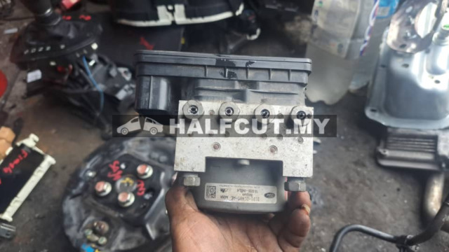 FORD FIESTA 1.0 ABS PUMP (D1B1-2C405-AE)