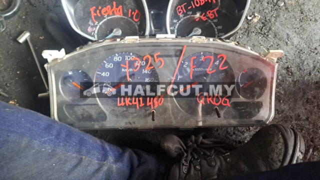 NISSAN FRONTIER F22 YD25 METER  (UK414SO) GKOG