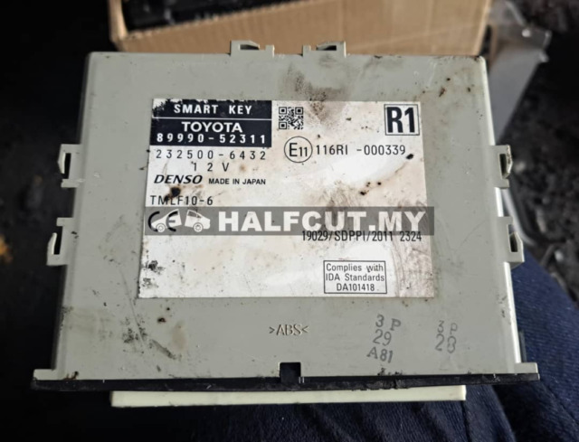 TOYOTA PRIUS C ECU (89990-52311) R1