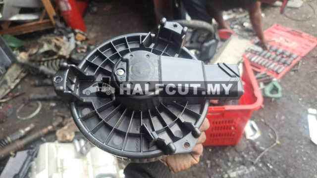 HONDA CRZ AIRCOND BLOWER MOTOR
